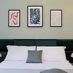Apartament The Rent - In Crocetta Mediolan