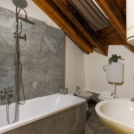 The Rent - In Crocetta Milano