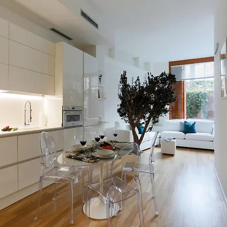 The Rent - Characteristic In Crocetta Area * Milan