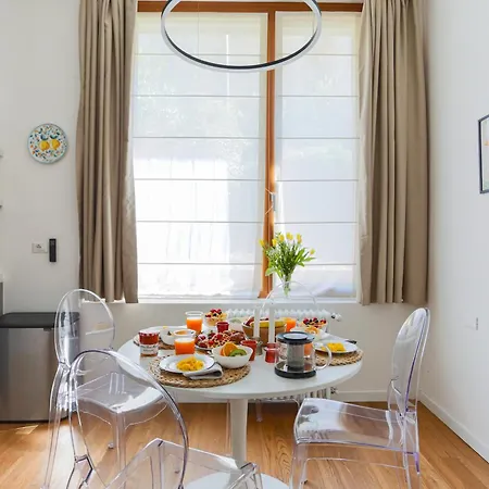 Apartment The Rent - Characteristic In Crocetta Area *