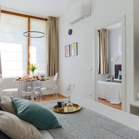 The Rent - Characteristic In Crocetta Area Milan