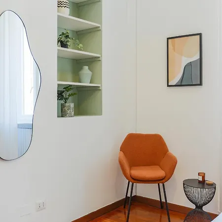 The Rent - Characteristic In Crocetta Area Milan