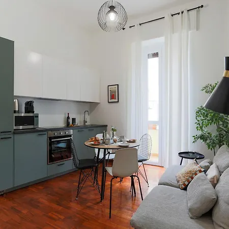 The Rent - Characteristic In Crocetta Area Milan